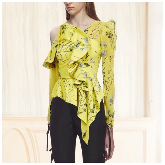 The LILAS Asymmetrical Top - Picture 2 of 6